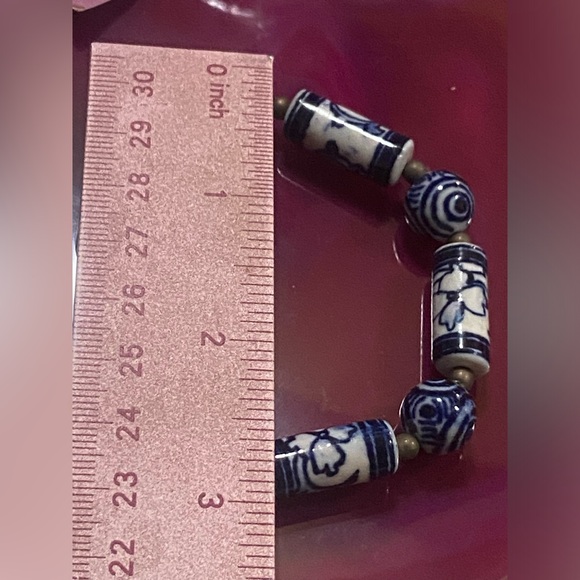 LAST CHANCE 🔥 Vintage Ceramic Bead Stretch Bracelet #8059 - Picture 2 of 3
